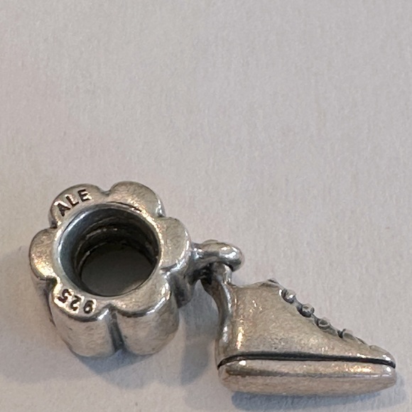 Pandora Sneaker Dangle Charm sterling silver - Picture 4 of 4